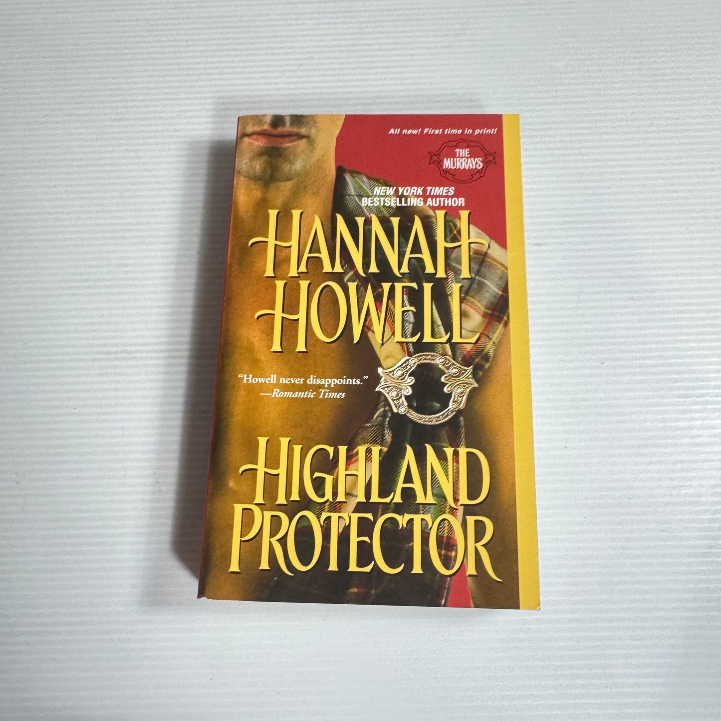 Highland Protector - Hannah Howell (New)