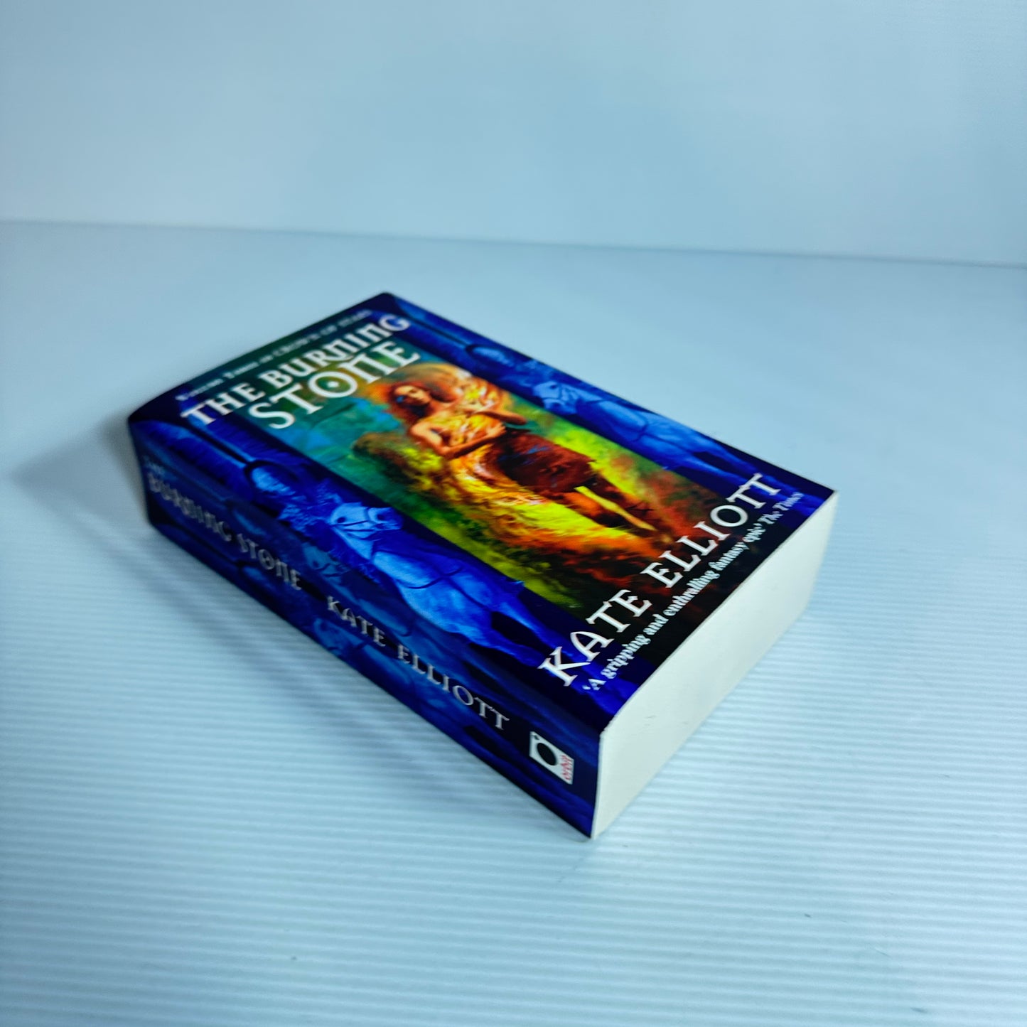 The Burning Stone: Vol 3 Of Crown Of Stars - Kate Elliott (New)