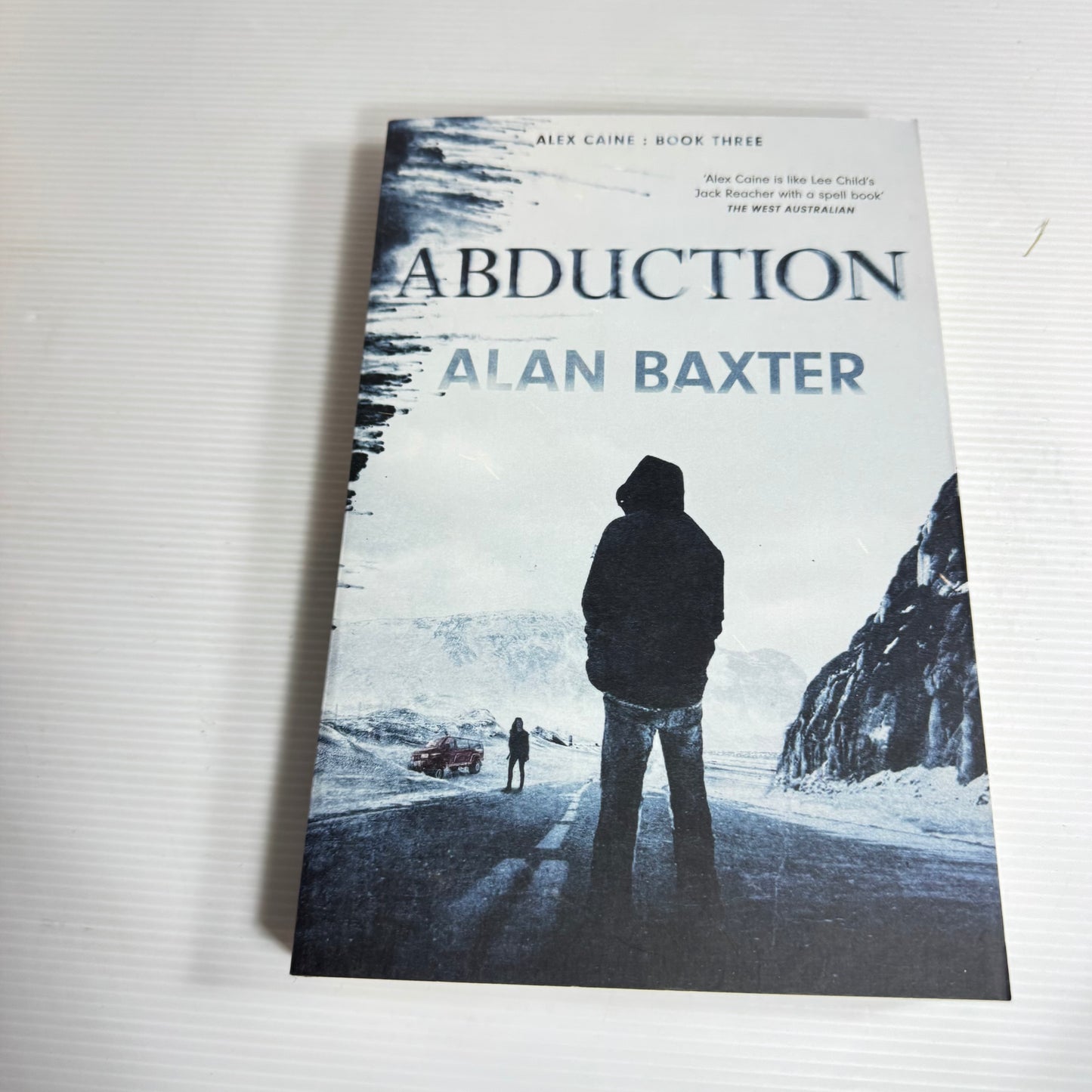 Abduction - Alan Baxter (New)