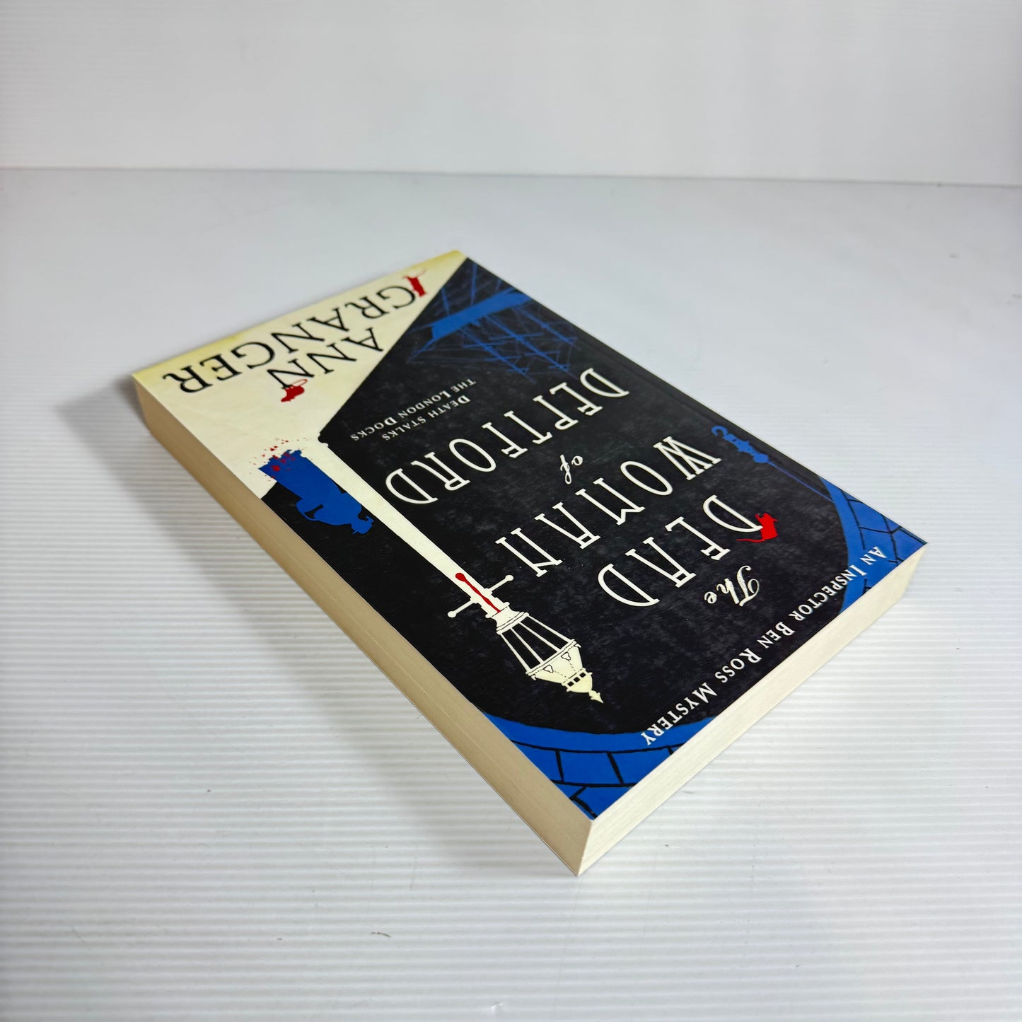 The Dead Woman of Deptford : An Inspector Ben Ross Mystery (New)