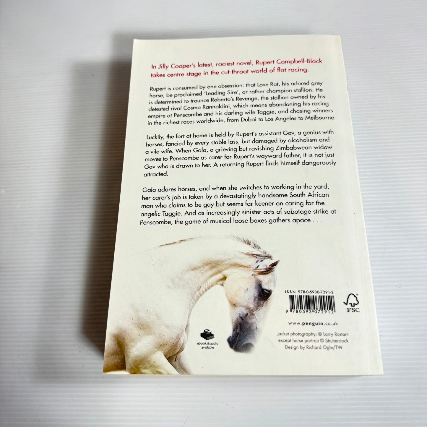 Mount! - Jilly Cooper (New)