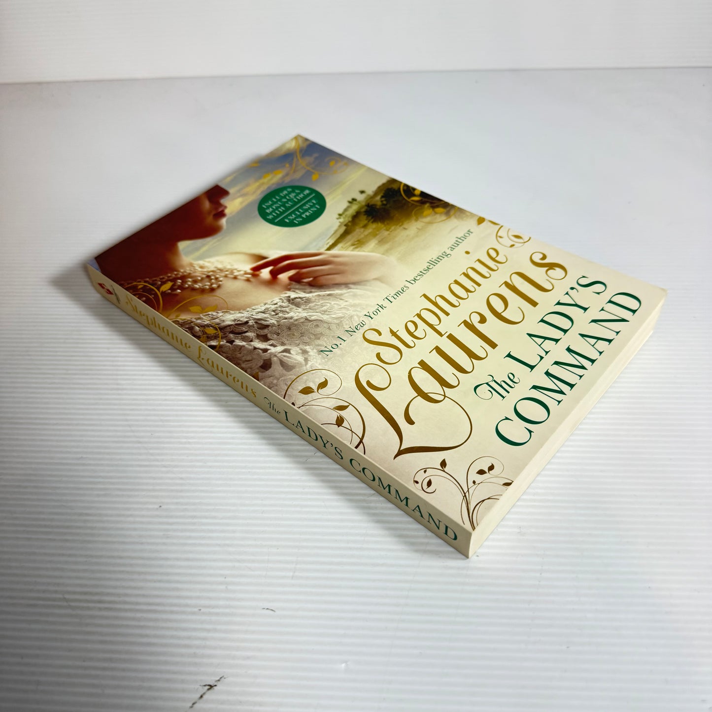 The Lady's Command - Stephanie Laurens (New)