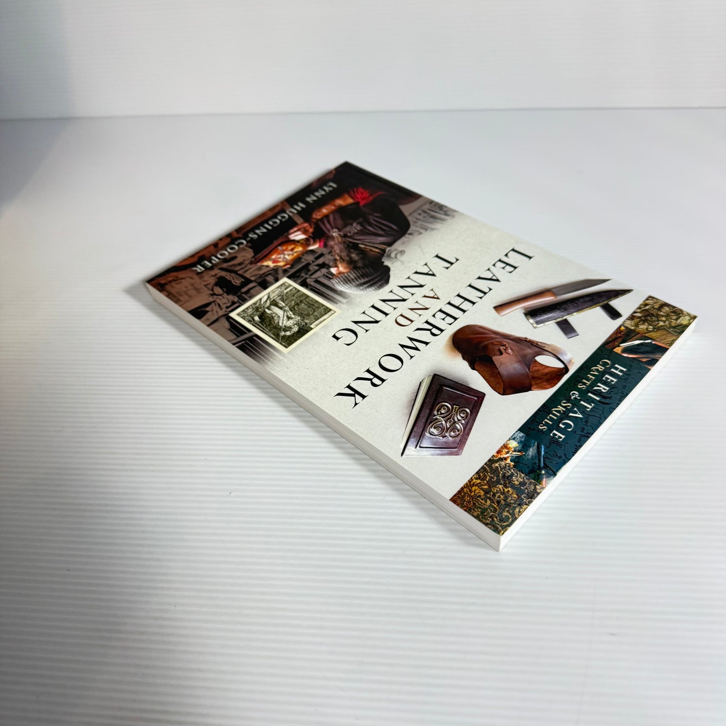 Leatherwork And Tanning - Lynn Huggins-Cooper (New)