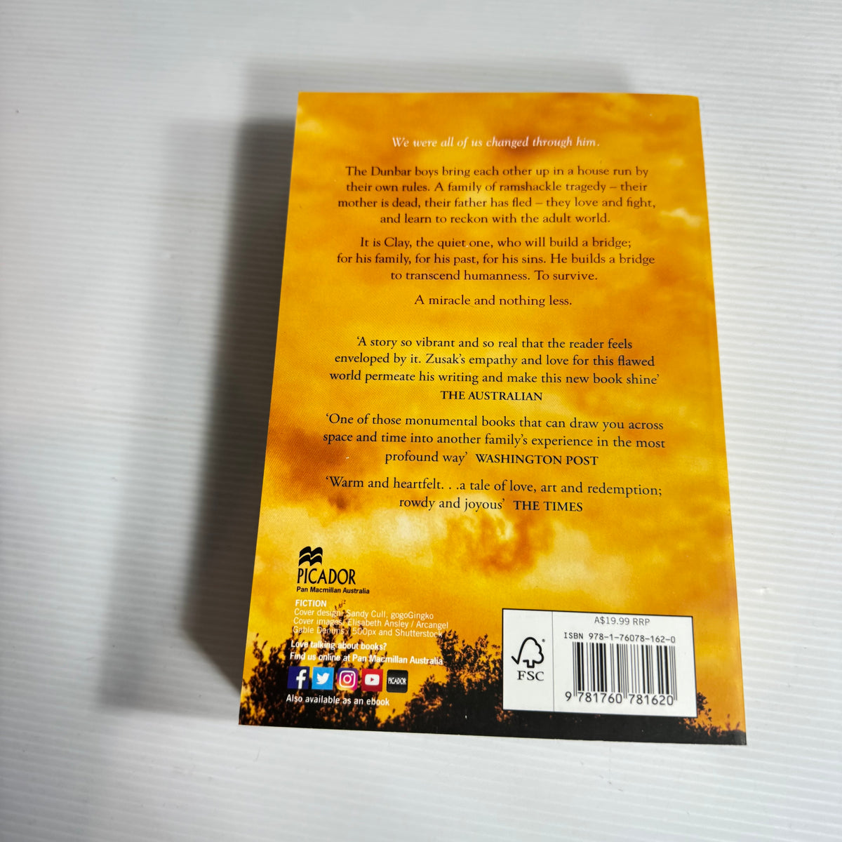 Bridge of Clay - Markus Zusak (New)