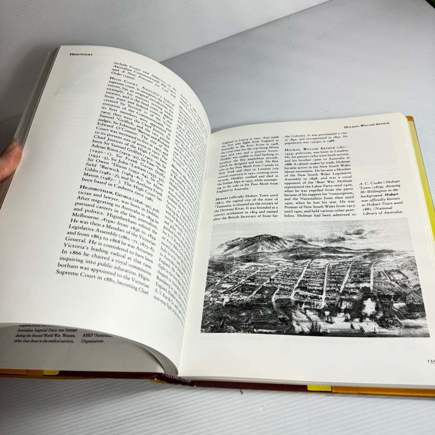 The Oxford Illustrated Dictionary Of Australian History - Jan Bassett