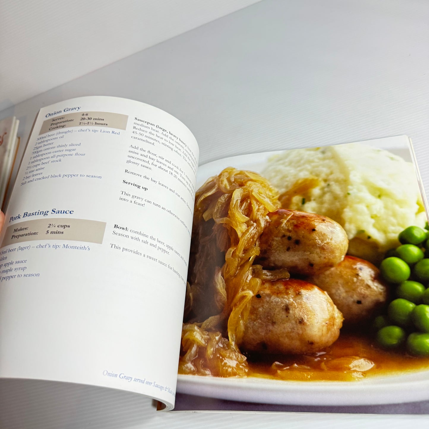 The Kiwi Beer Lover's Cookbook - Sam Cook