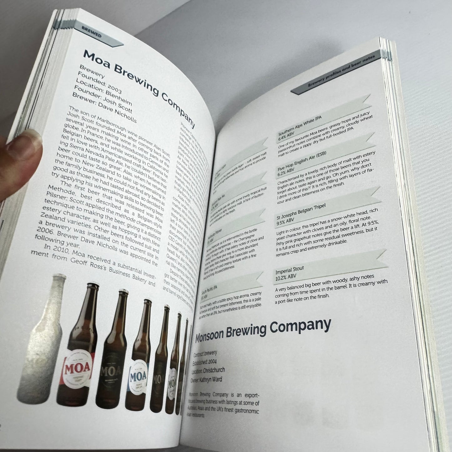 Brewed: A Guide To the Craft Beer Of New Zealand - Jules Van Cruysen