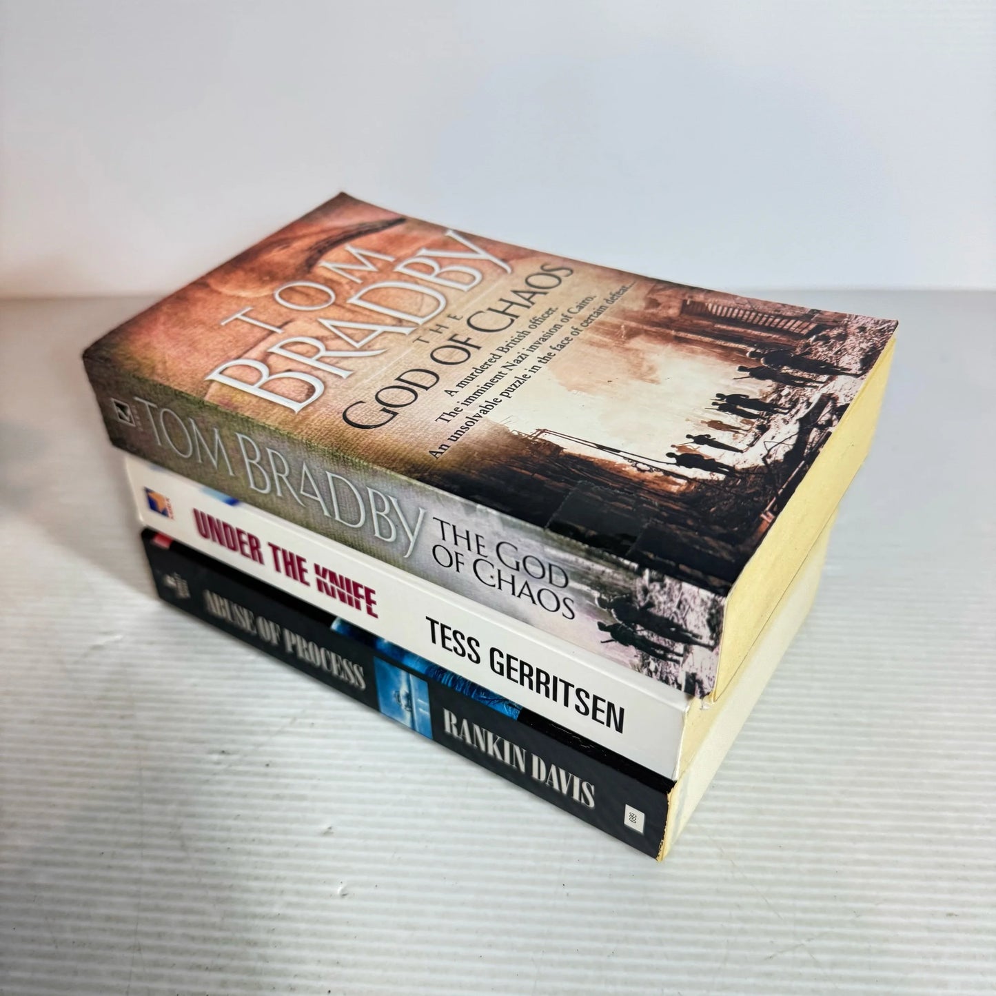 Thriller Book Bundle x 3 Books : The God of Chaos, Under the Knife, Abuse of Process (702)