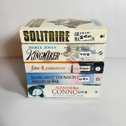 Historical Romance Bundle x 5 : Kingmaker - Merle Jones, Fate & Tomorrow - Rose Doyle, Solitaire - Graham Masterton, Wounds of War - Margaret Thomson Davis, An Angel Passing Over - Alexandra Connor (3376)