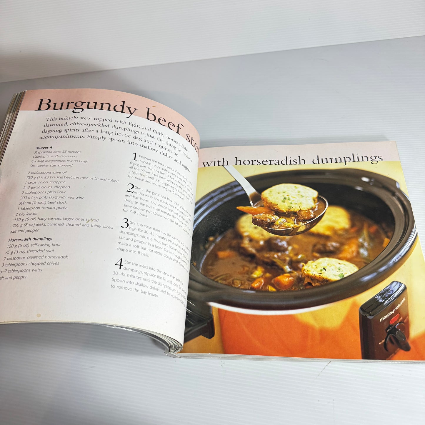 Ultimate Slow Cooker : Over 100 Simple, Delicious Recipes - Sara Lewis