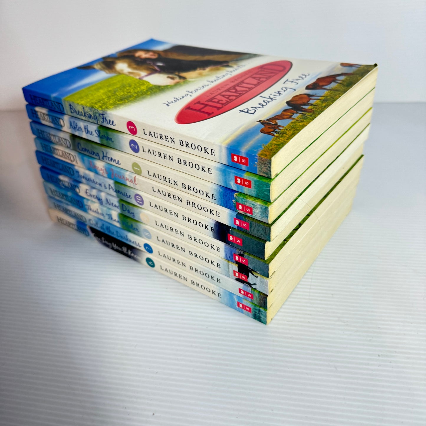 Lauren Brooke Heartland Horse Series Book Bundle x 9 Books (3184)