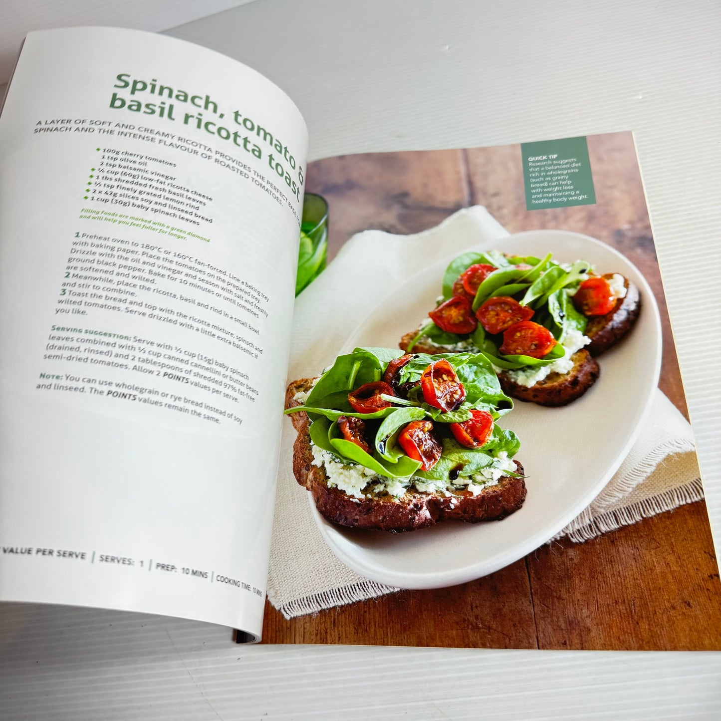 Weight Watchers Cookbook Bundle x 6 Books (2807)