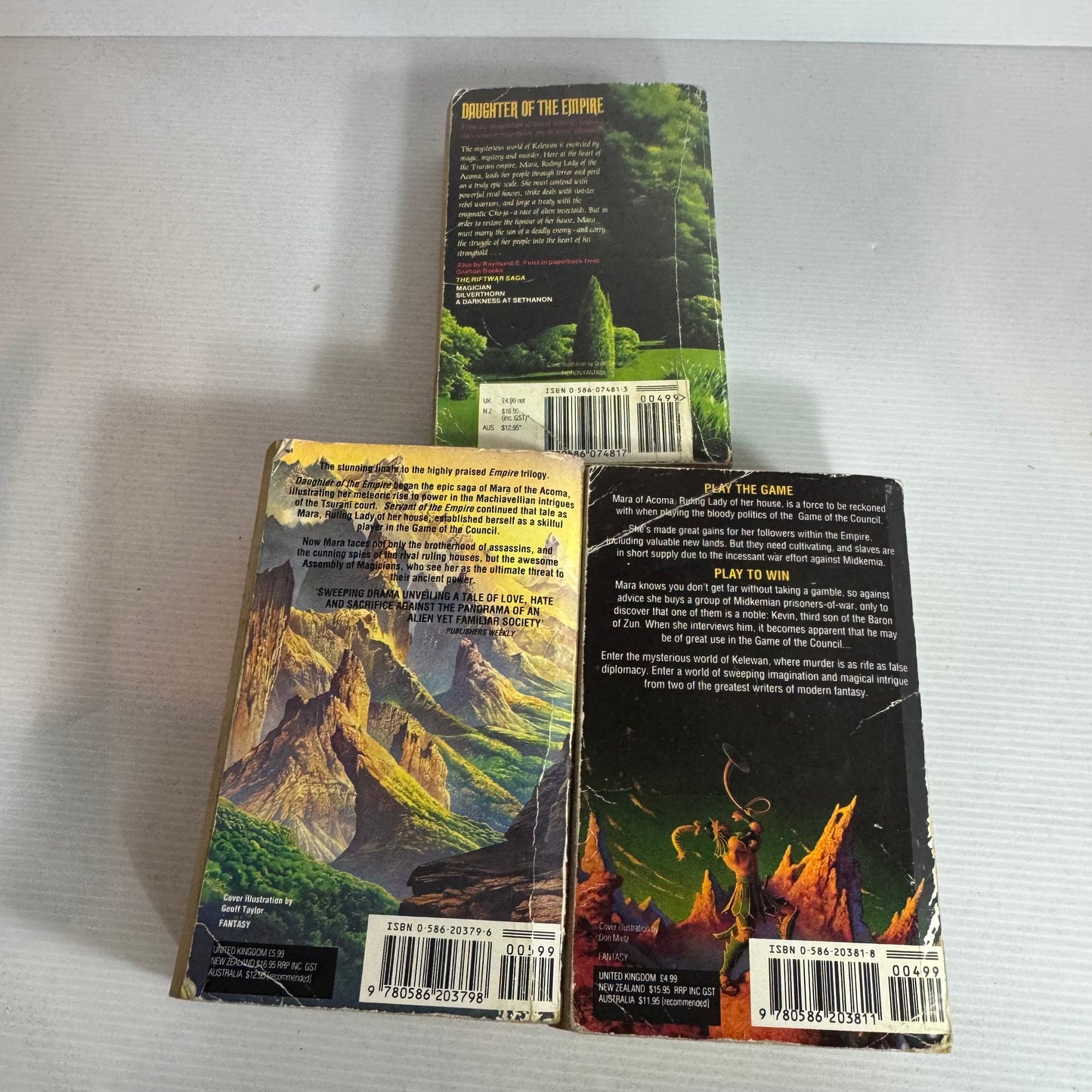 Raymond E. Feist Order of Riftwar : The World on the Otherside x 3 Books (2525)