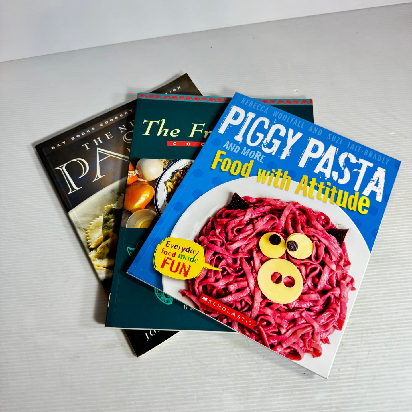 Pasta Cookbook Bundle x 3 : Piggy Pasta and More Food With Attitude - Rebecca Woolfall & Suzi Tait-Bradly, The New Pasta Cookbook - Joanne Glynn, The Fresh Pasta Cookbook - Bridget Jones (3046)