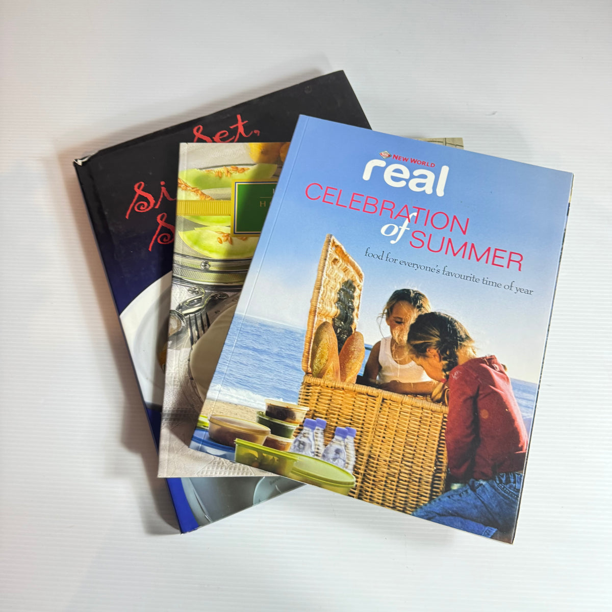 Summer Themed Cookbook Bundle x 3 Books (3258)