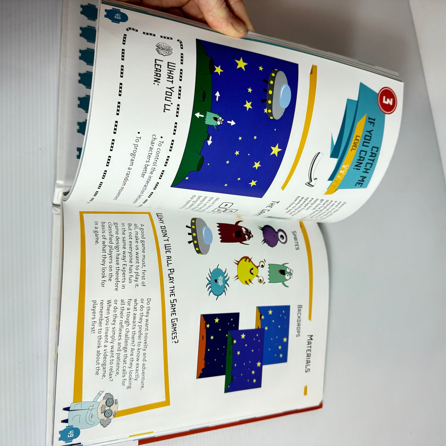 Coding For Kids Book Bundle x 2 : Book 1 Create Your Own Videogames with Scratch & Create Your Own Animated Stories from Scratch (3103)