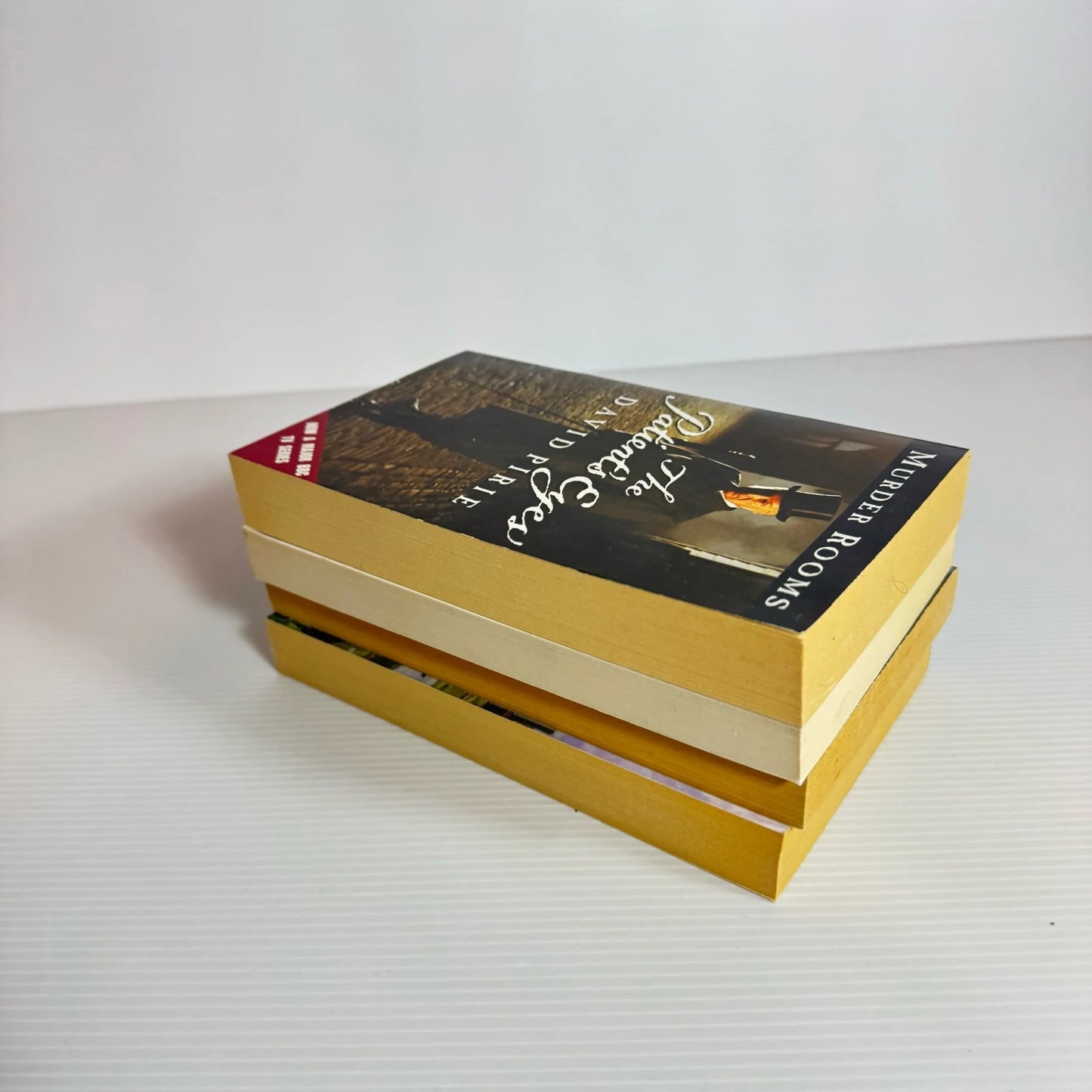 Mystery/Suspense Book Bundle x 4 Books : Various Authors (2126)
