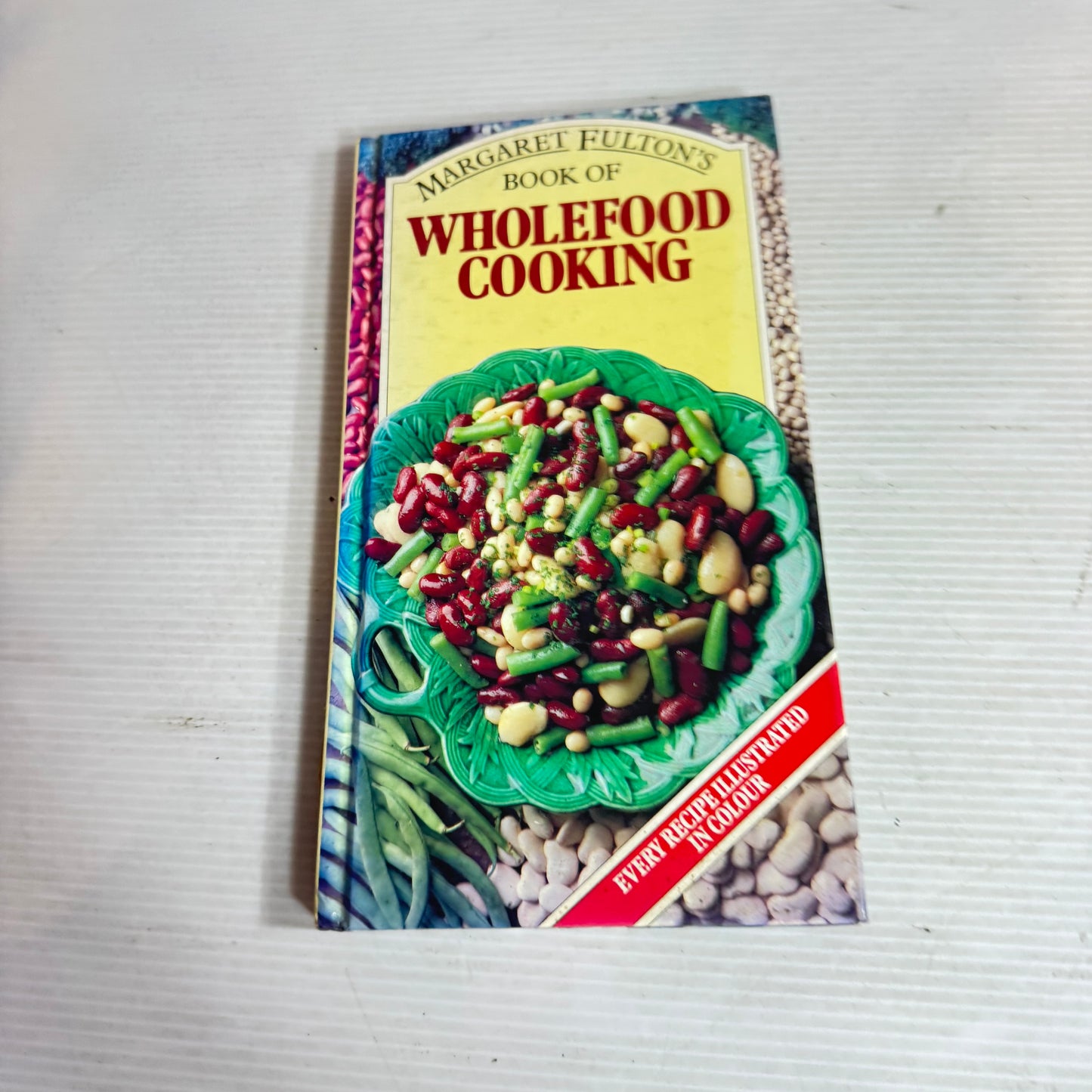 Margaret Fulton Vintage Cookbook Bundle x 2 : Wholefood Cooking (1984) & Entertaining (1984)(2887)