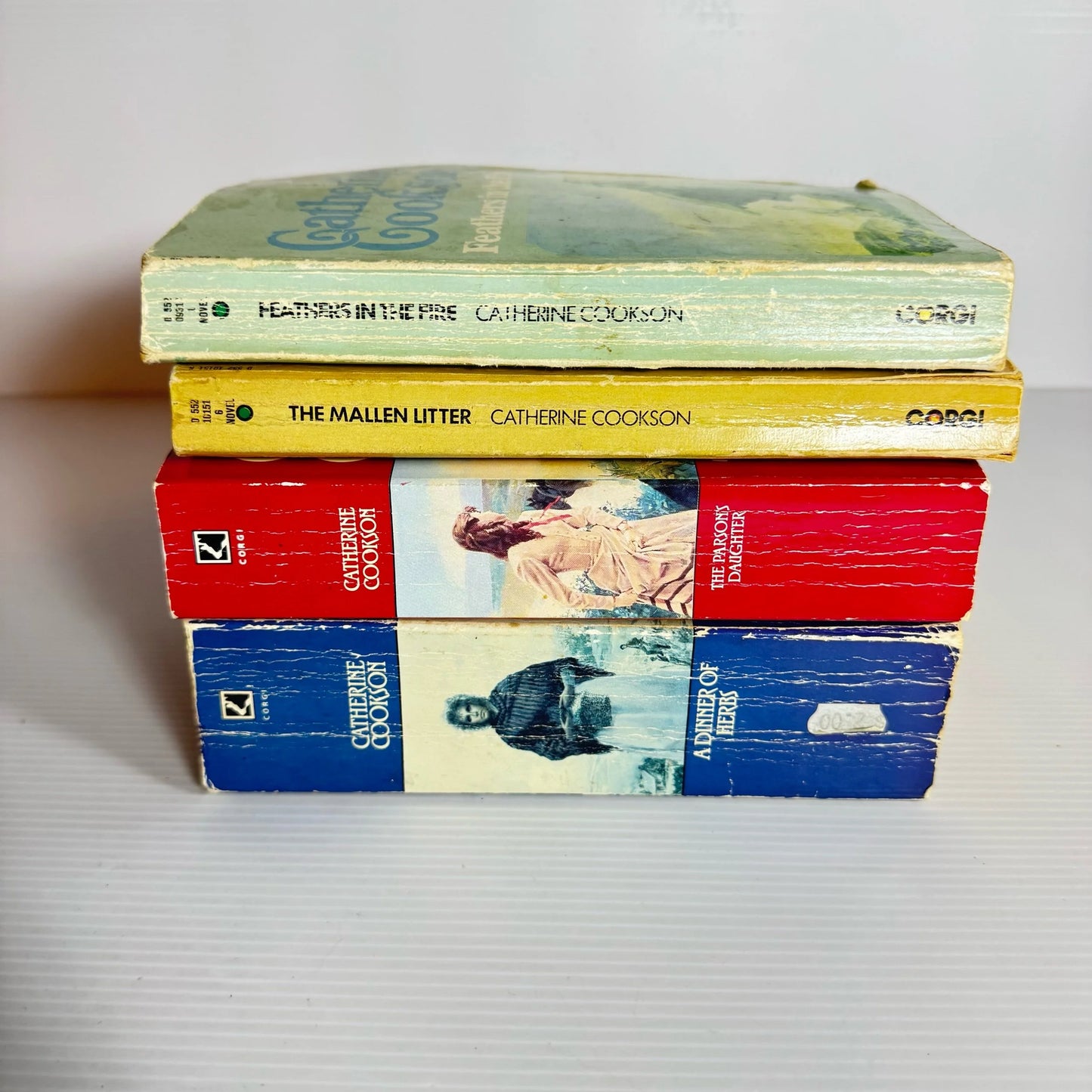 Catherine Cookson Vintage Book Bundle x 4 Books : The Mallen Litter, Feathers in the Fire, The Parson's Daughter, A  (2238)