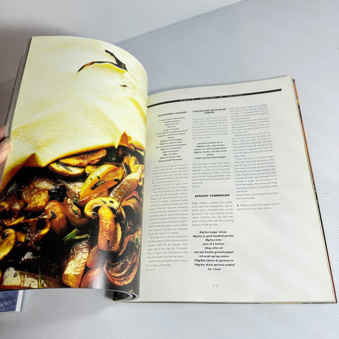 Marie Claire Cookbook Bundle x 2 : Marie Claire Cookbook - Nigel Slater & Marie Claire Drinks (3181)