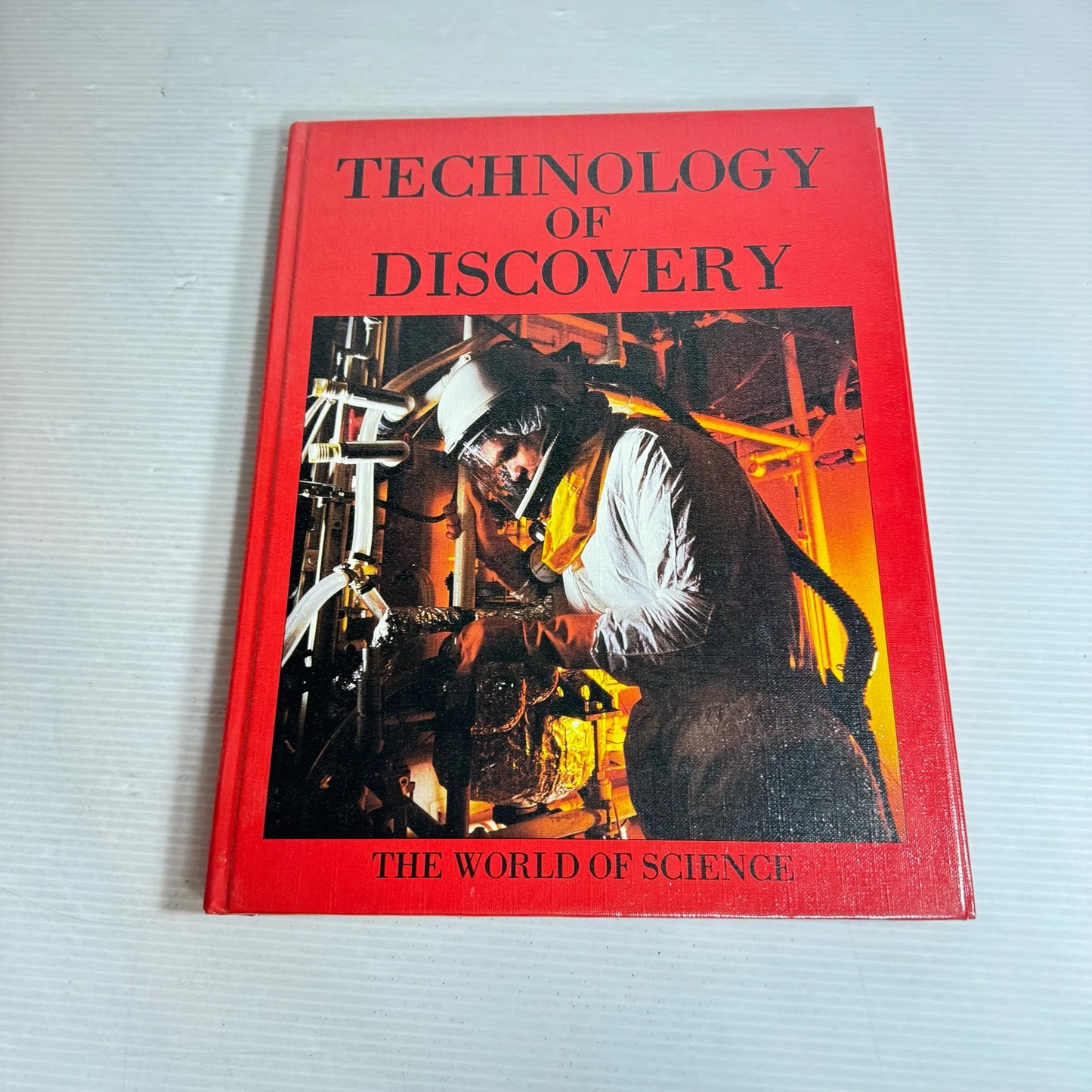 The World Of Science Book Bundle x 24 Books 1-24 (Vintage 1989)