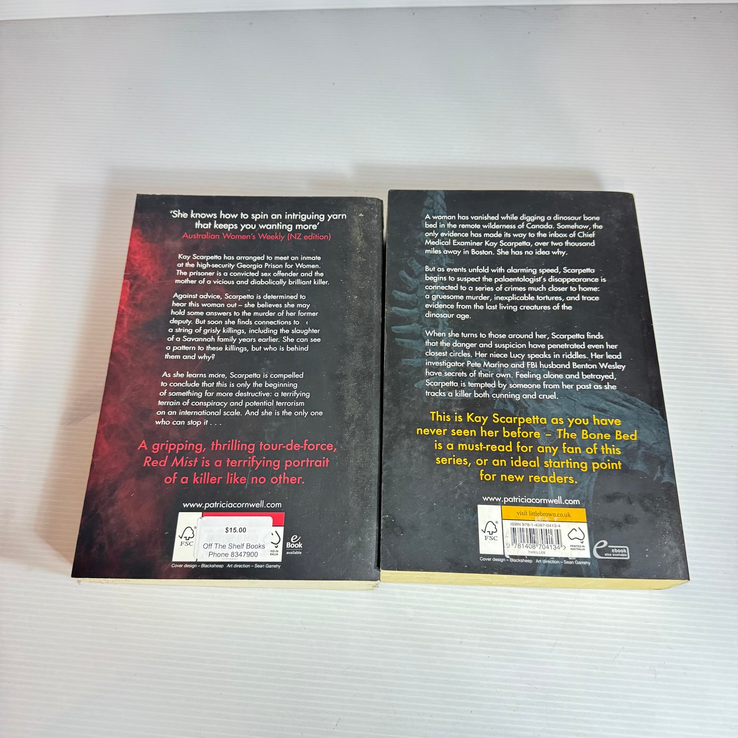 Patricia Cornwell Book Bundle x 2 Books : Red Mist & The Bone Bed (2455)