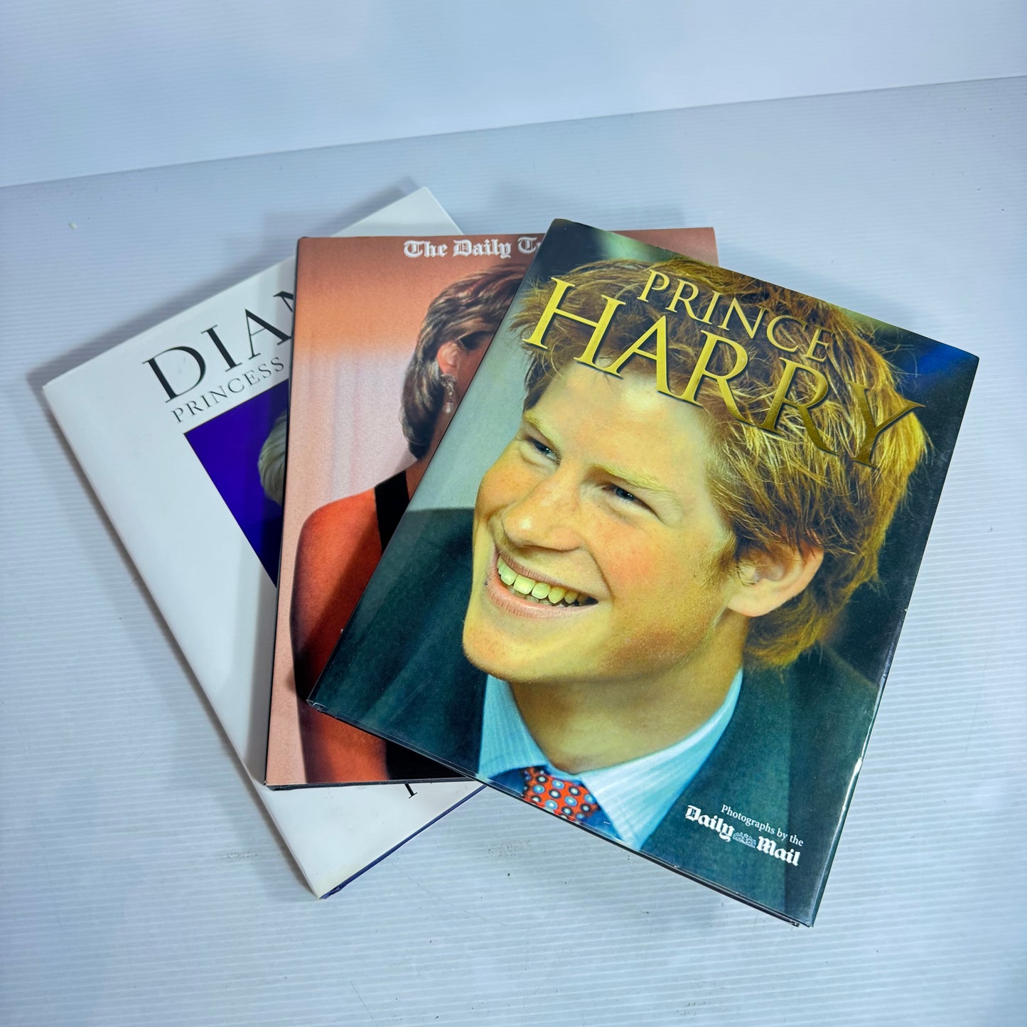 Royal Family Book Bundle x 3 : Prince Harry - Alison Gauntlett, Diana Remembered 1961-1997, Diana Princes of Wales : A Tribute - Tim Graham(2916)