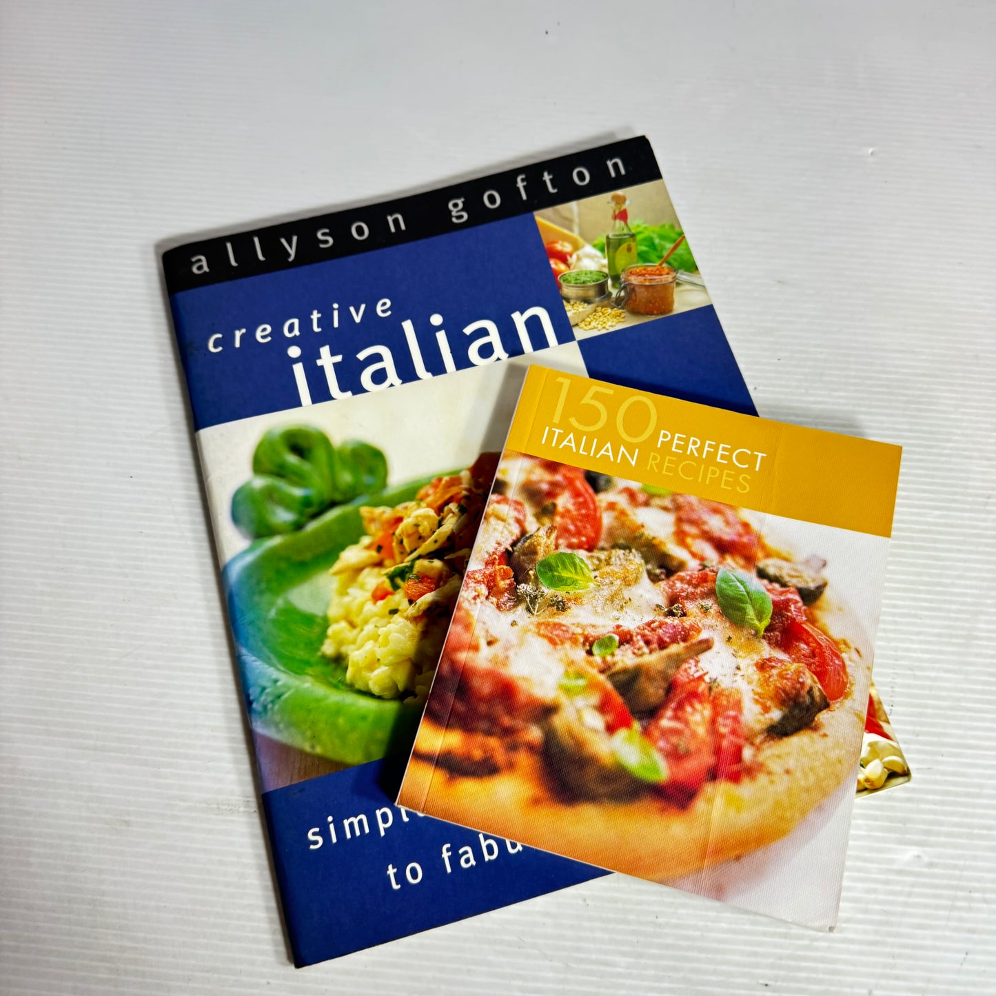 Italian Cookbook Bundle x 2 : 150 Perfect Italian Recipes, Creative Italian - Allyson Gofton (3041)