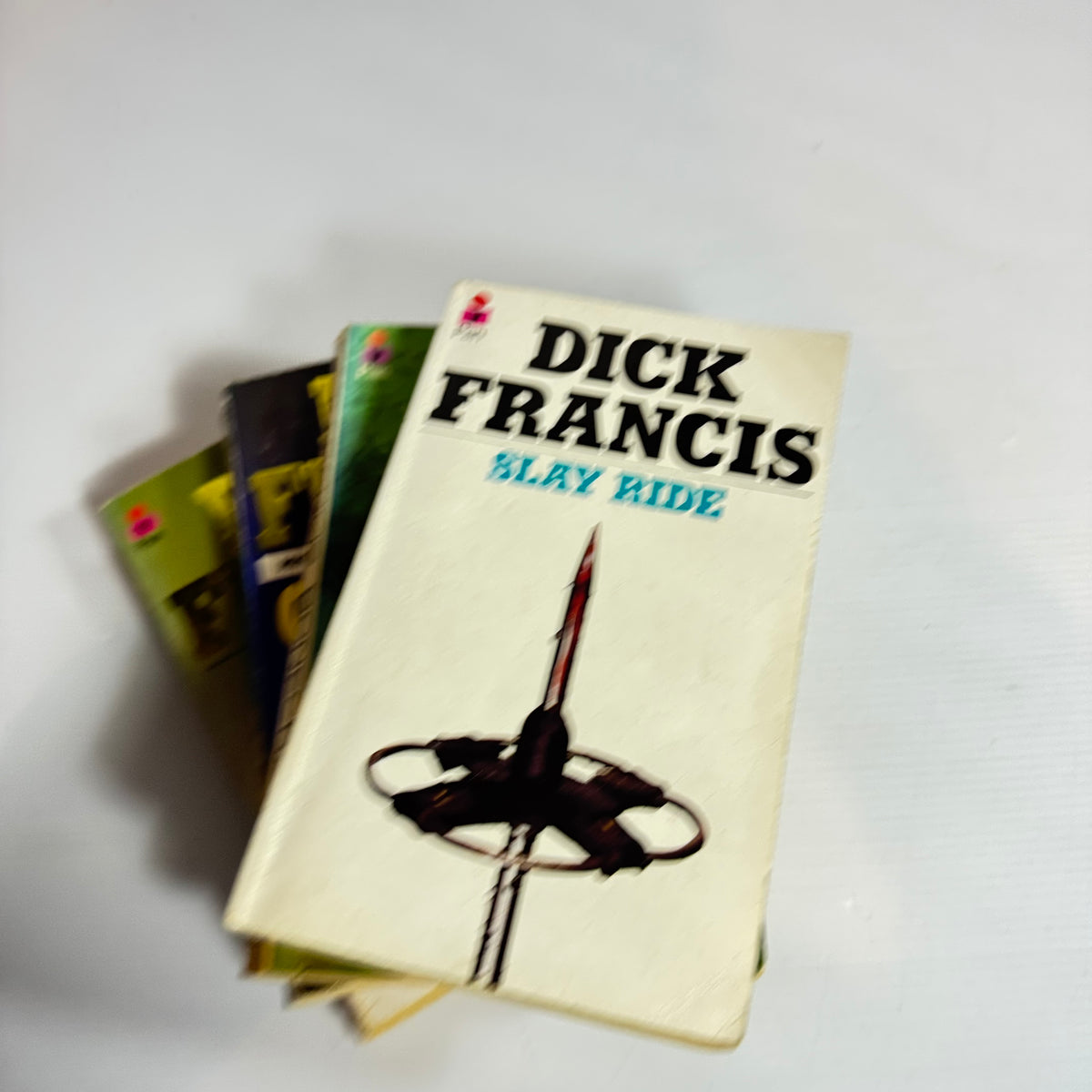 Dick Francis Vintage Bundle x 4 : Slay Ride, Bonecrack, Banker, Comeback (Vintage 1972-1991) (3466)