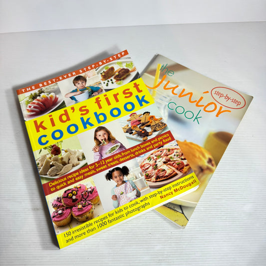 Children's Cookbook Bundle x 2 : The Junior Cook - Step-by-Step & Kid's First Cookbook (2941)