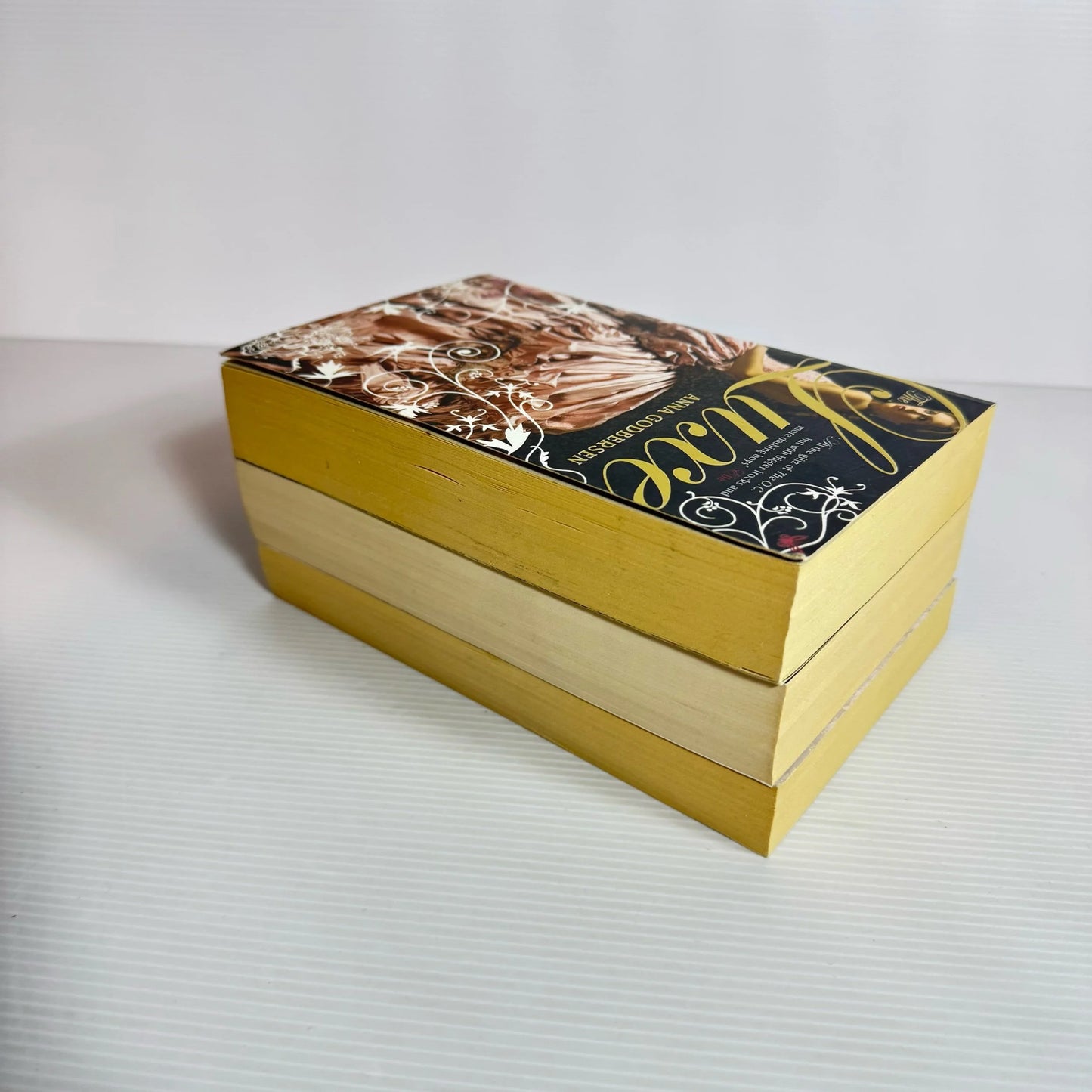 Historical Romance Book Bundle x 3 Books : Various Authors (2148)