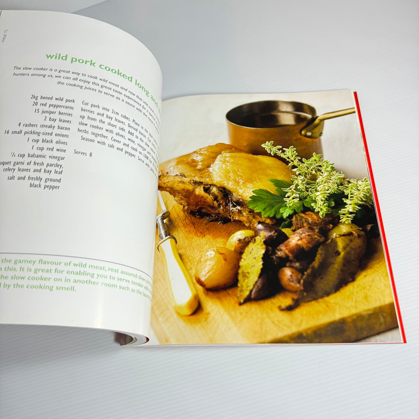 Robyn Martin Cookbook Bundle x 2 : Easy Budget Recipes for Crockpots & Slow Cookers, Simply Delicious Recipes for Crockpots & Slow Cookers (3067)