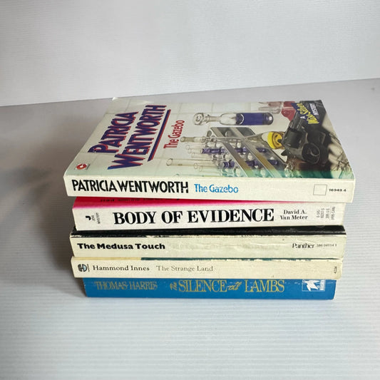Thriller Book Bundle x 5 Books : Various Authors (2223)