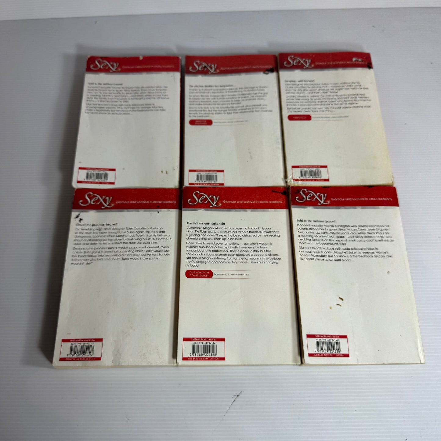 Mills & Boon Large Print Sexy Book Bundle x 6 Books (3158)