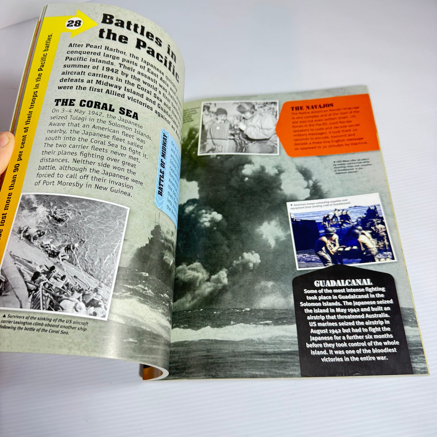World War I & II Book Bundle x 3 : 50 Things You Should Know About The First World War, 50 Things You Should Know About the Second World War, History In Pictures World War Two in the Pacific (3068)
