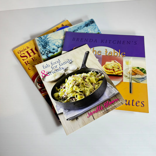 Quick & Easy Family Cookbook Bundle x 4 : Fab Food for Family & Friends - Janella Bloom, On The Table in 20 Minutes - Brenda Kitchen's, Fresh + Fast - Marie Claire, Quick Short Recipe Cookbook - Family Circle(3063)