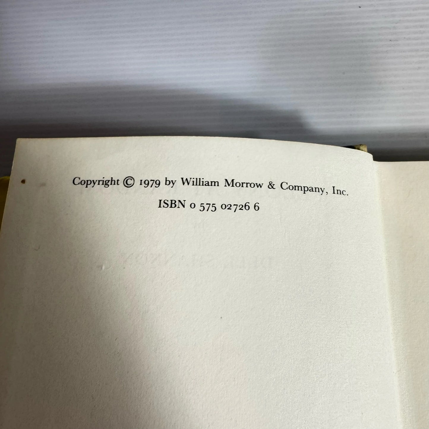 Vintage Crime Thriller Book Bundle x 4 Books : Mixed Authors (Vintage 1960's-1980's) (2260)