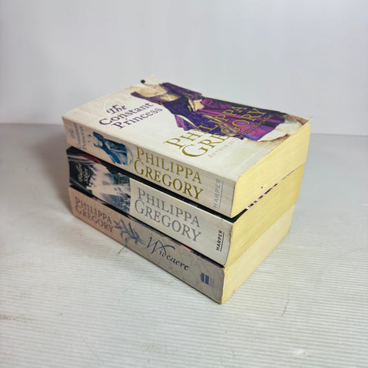 Philippa Gregory Book Bundle x 3 : The Constant Princess, Fallen Skies, Wideacre (2998)