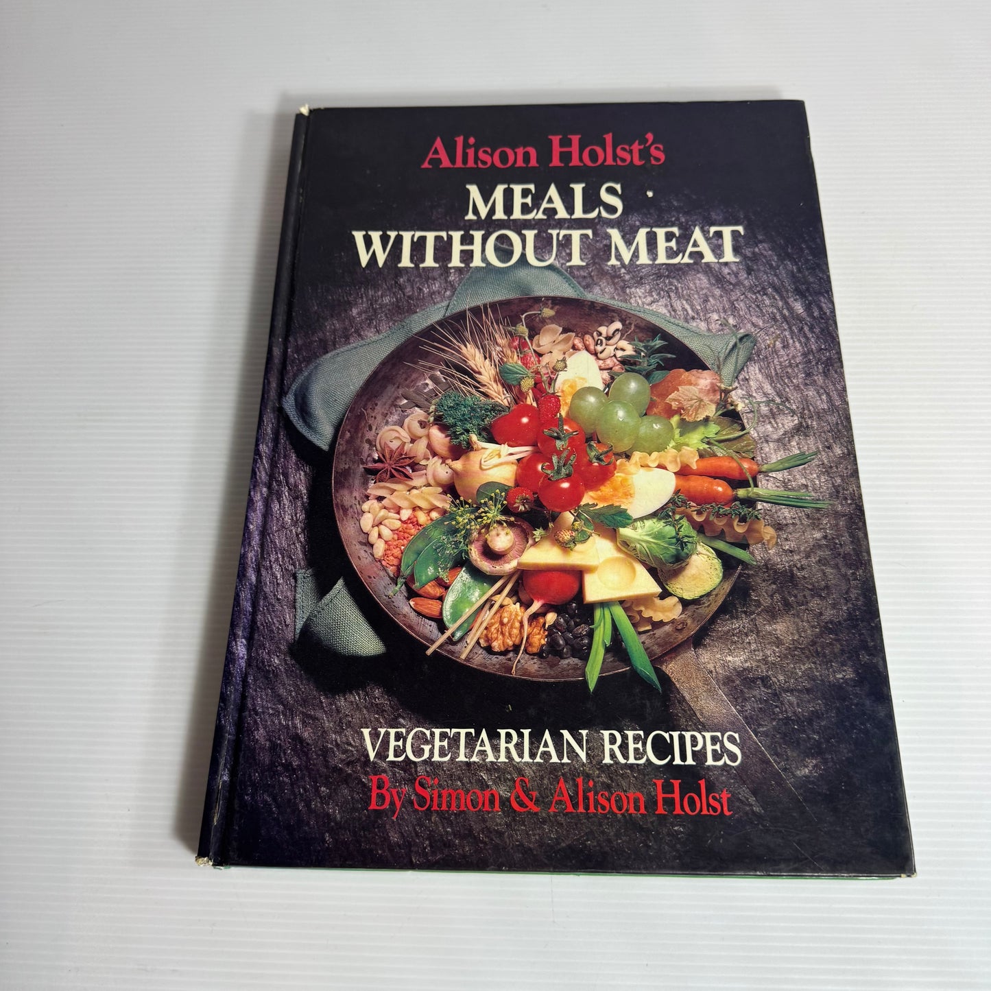 Alison Holst's Cookbook Bundle x 3 : Family Cookbook, New Kitchen Diary Vol. Two & Meals Without  Meat (Vintage 1987-1993))(3178)