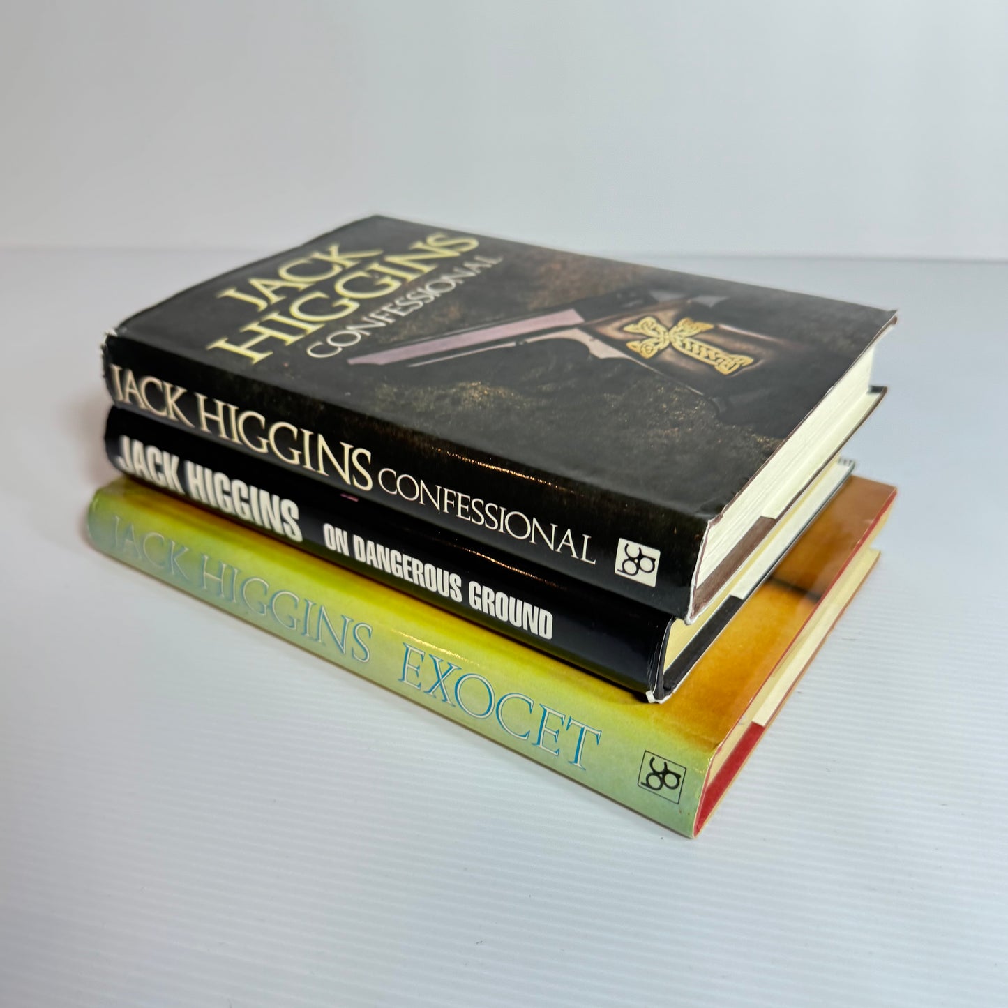 Jack Higgins Book Bundle x 3 : Confessional, on Dangerous Ground, Exocet (3079)