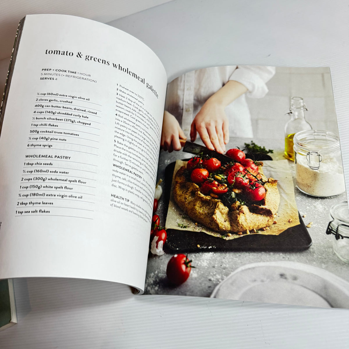 The Australian Women's Weekly Detox & Immunity Cookbook Bundle x 2 : The Detox Cookbook & Food For Immunity  (3315)