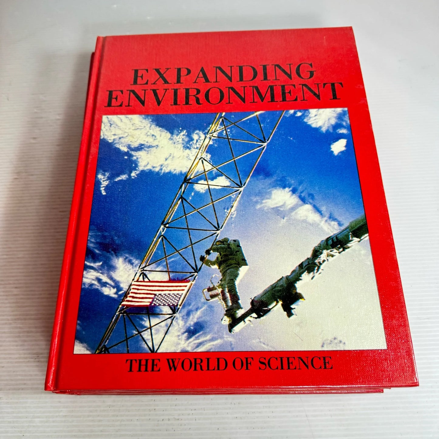 The World Of Science Book Bundle x 24 Books 1-24 (Vintage 1989)