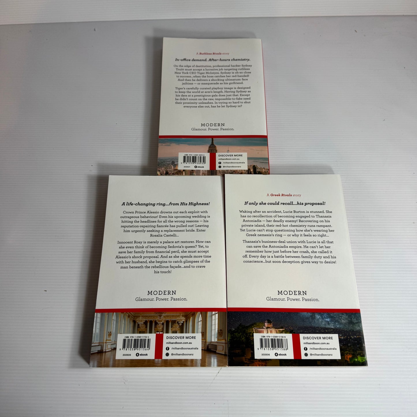 Mills & Boon Modern Large Book Bundle x 3 Books (3139)