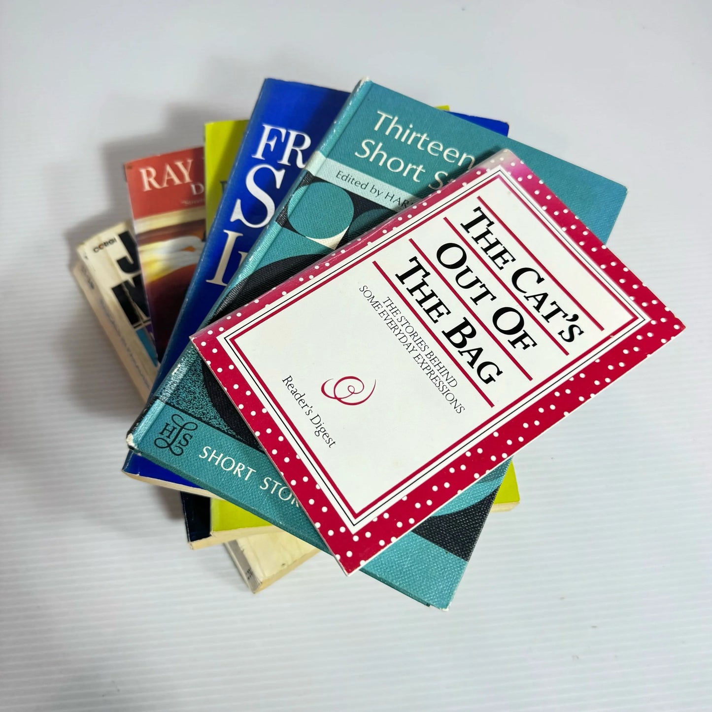 Short Story Book Bundle x 6 Books : Various Authors (2186)