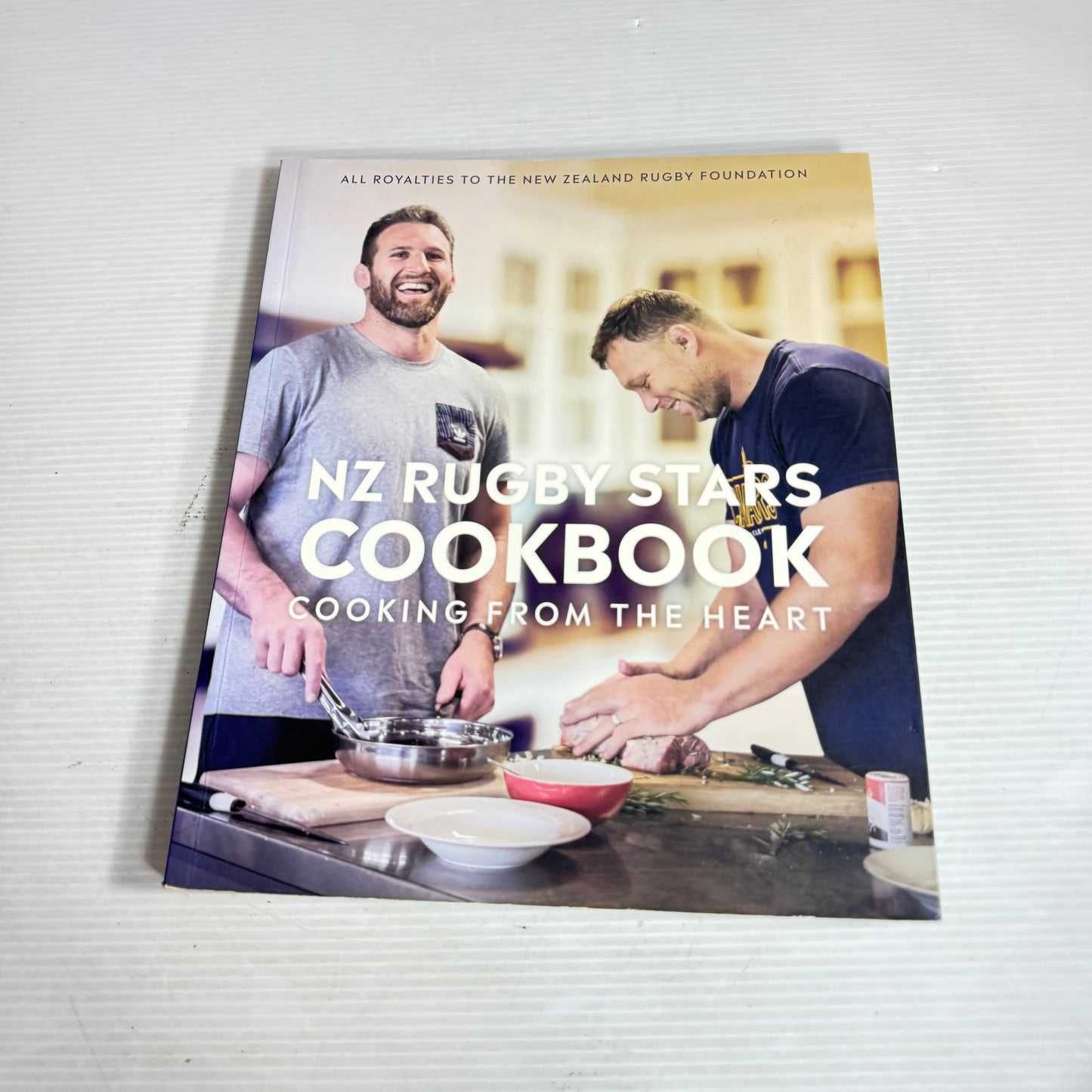 Kiwi Cookbook Bundle x 3 : The Kiwi Beer Lover's Cookbook, Hunger for the Wild - Al Brown & Steve Logan, NZ Rugby Stars Cookbook : Cooking From the Heart (2917)(2917)