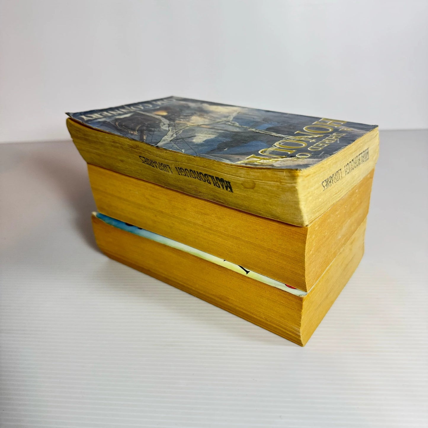 Historical Book Bundle x 3 Books : A Shred of Honour - Tom Connery, Dynasty - Robert Elegant, Solomon's Song - Bryce Courtenay (2247)