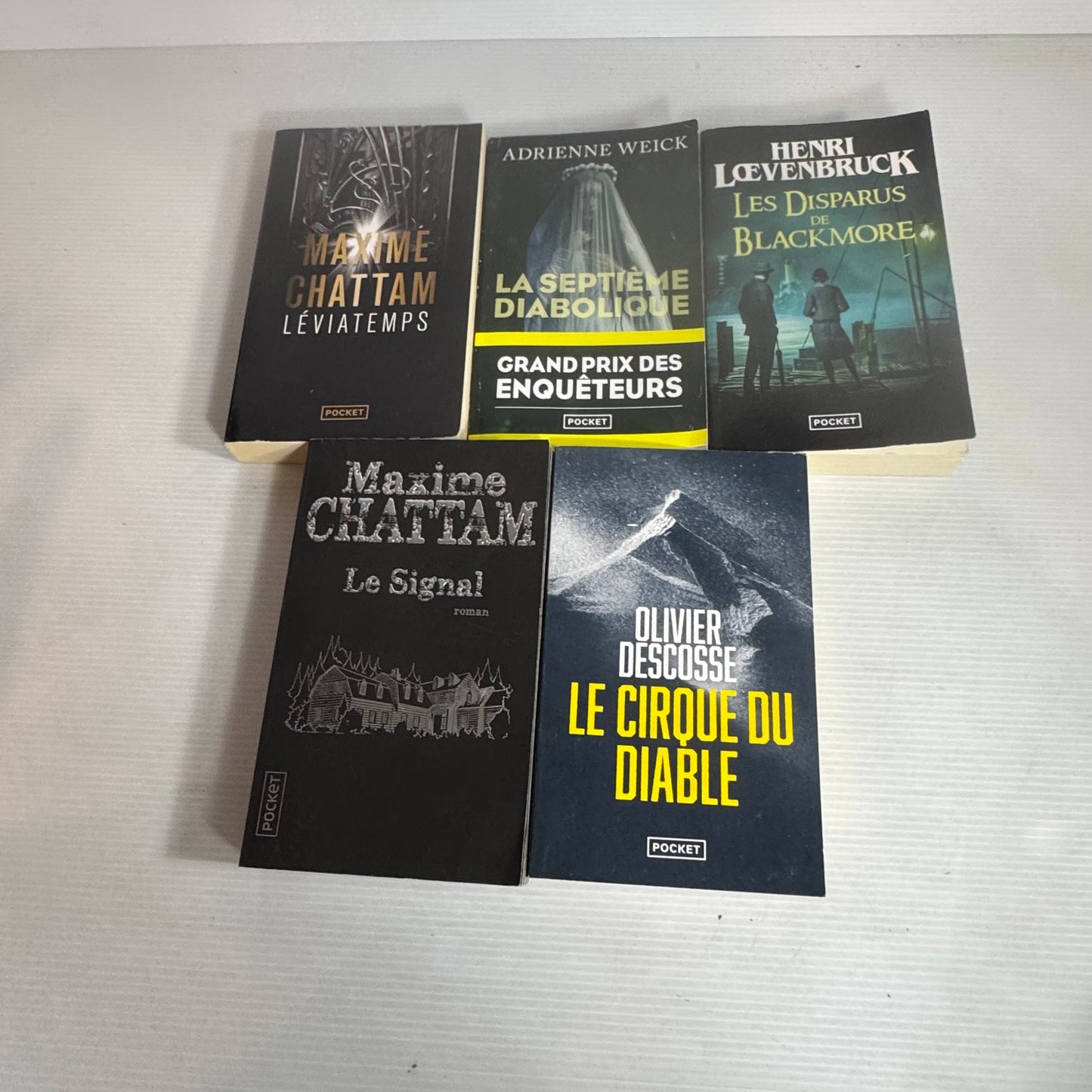 French Language Thriller Mix Author Book Bundle x 5 Books (2582)