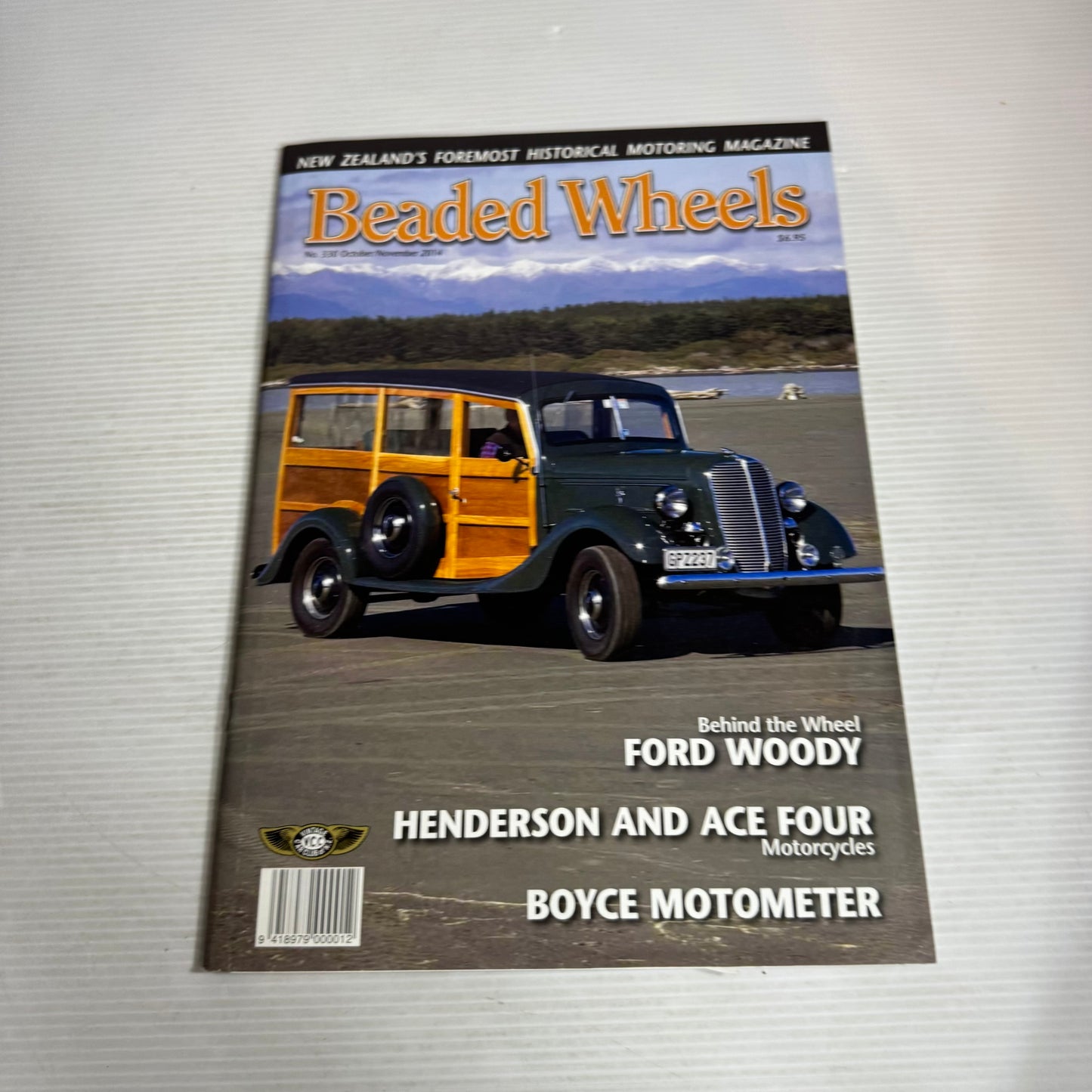 2011-2014 Vintage Beaded Wheels Magazine Bundle x 25 Magazines (2623)