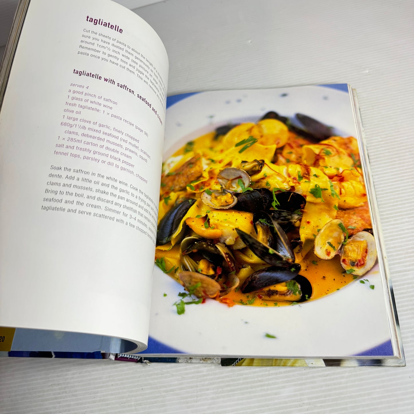 Jamie Oliver Cookbook Bundle x 2 : The Naked Chef & The Return of the Naked Chef (2930)