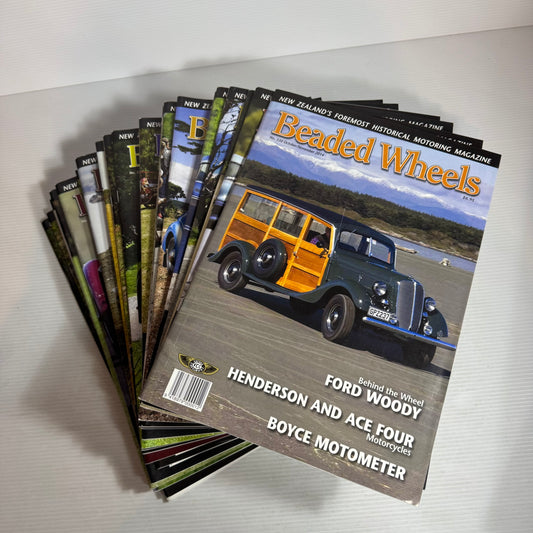 2011-2014 Vintage Beaded Wheels Magazine Bundle x 25 Magazines (2623)